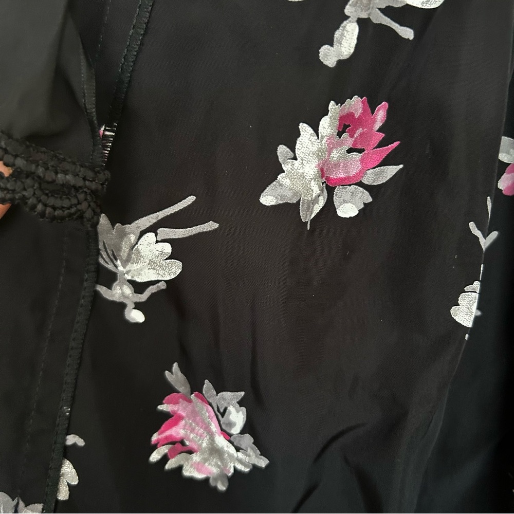 Marc Jacobs Black Pink Floral crochet oversized Blouse. Size 00 - Picture 5 of 13